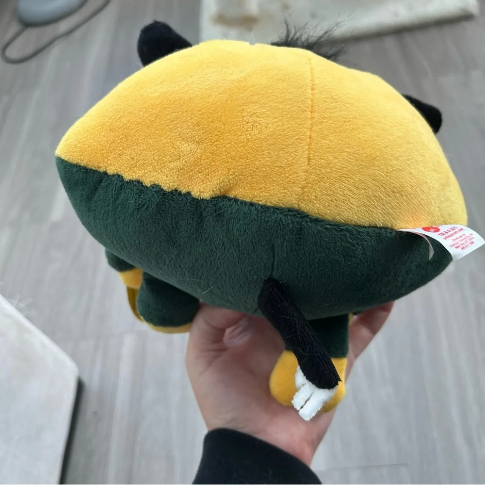 Stuffed Green Bay packers cow football NWT